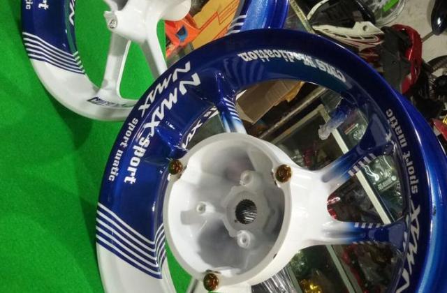 Warna Velg Yang Cocok Untuk Motor Beat Putih Biru
