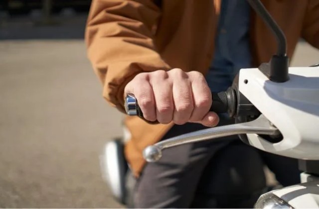 Gas Motor Tidak Stabil
