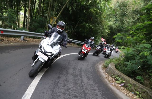 Naik Motor Tanjakan Gigi Berapa
