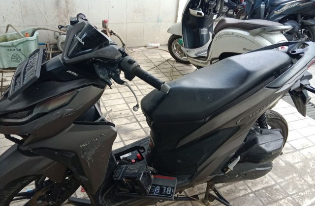 Honda Vario Monotone 150
