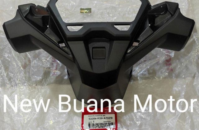 Tampak Belakang Honda Vario 150
