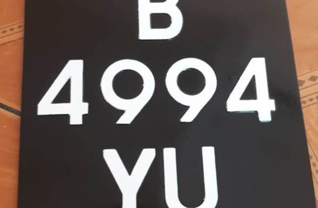 Font Plat Nomor Vespa Jadul
