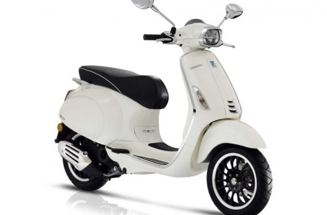 Vespa 50 Juta
