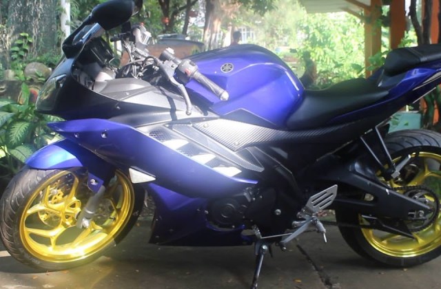 Warna Velg Yang Cocok Untuk Motor Biru
