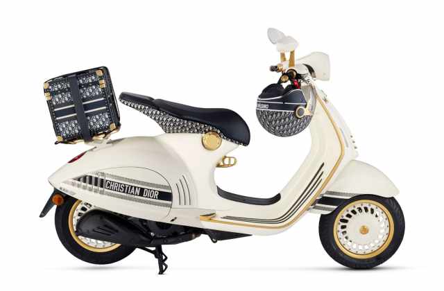 Harga Vespa X Dior
