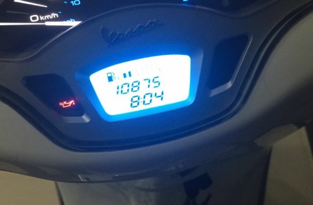 Vespa Primavera Putih Modif
