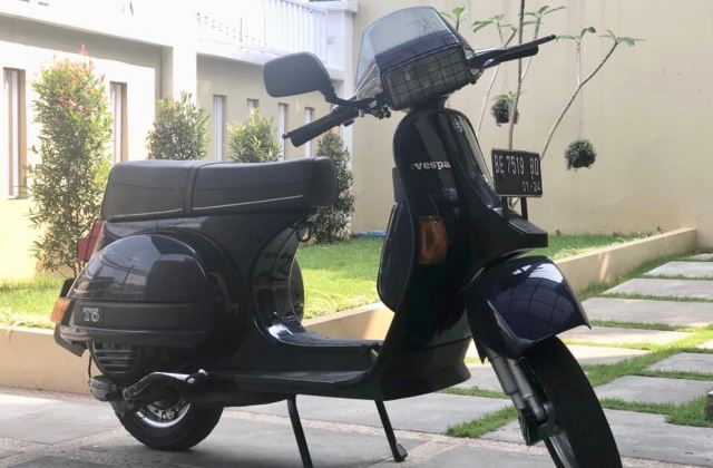 Vespa Excel Coklat Metalik
