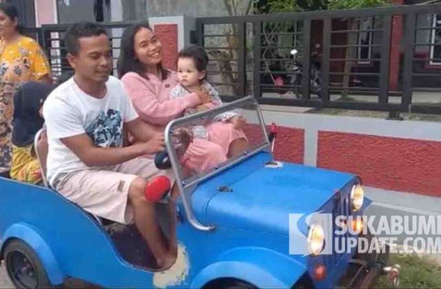 Merakit Mobil Mesin Motor
