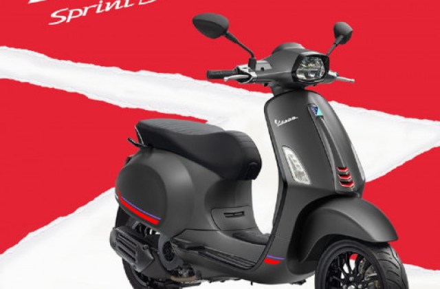 Vespa Sprint Black
