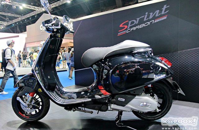 Vespa Sprint Carbon Limited Edition
