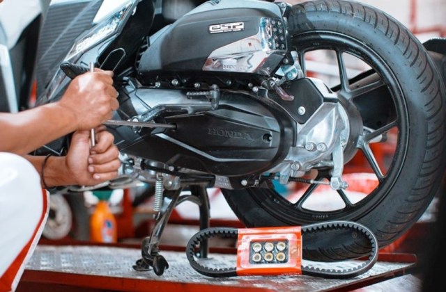 Apa Kekurangan Motor Karburator
