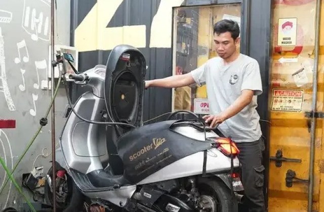 Service Vespa Matic
