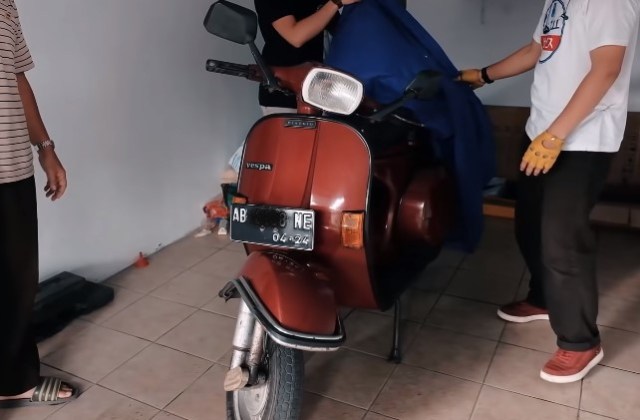 Perbedaan Vespa Px Dan Exclusive
