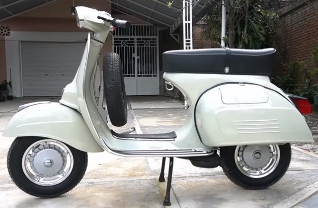 Vespa Sprint 1977
