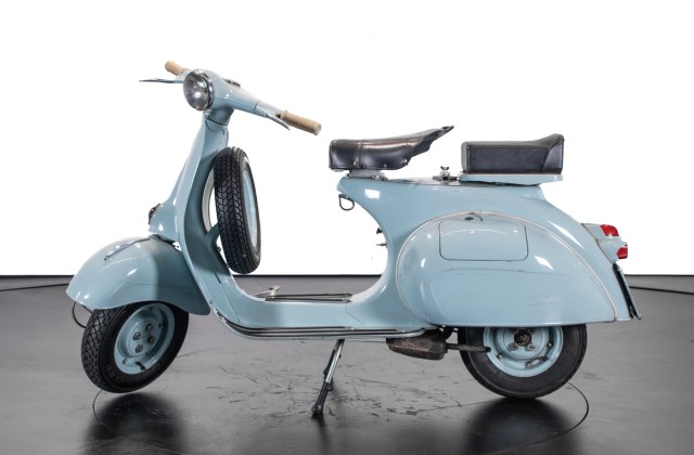 Harga Vespa Douglas 1955
