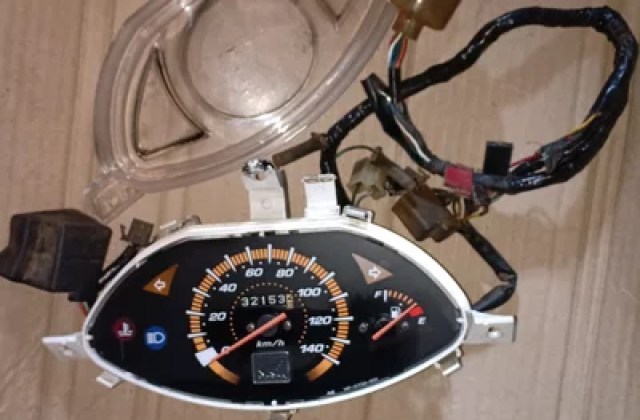 Lampu Speedometer Vario 110 Mati
