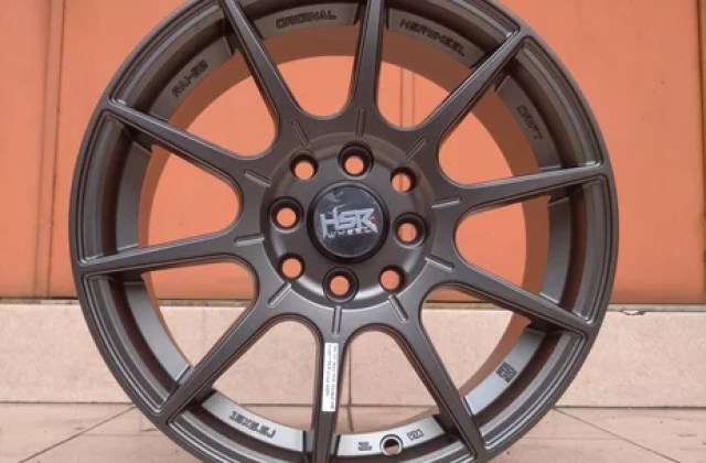 Warna Velg Motor Gunmetal
