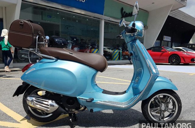Vespa Anniversary
