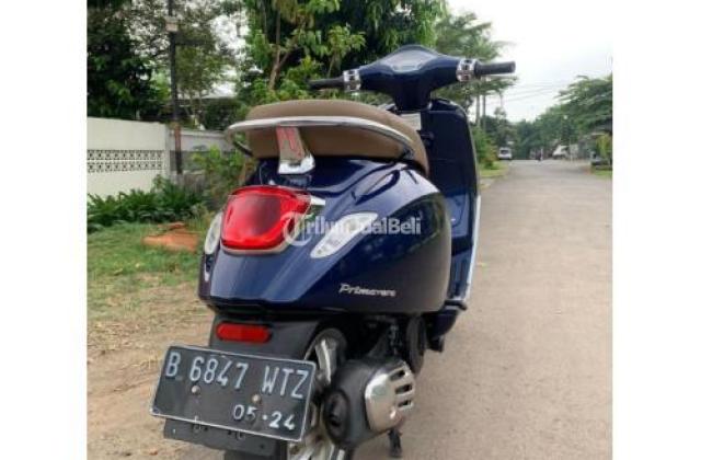 Pajak Vespa Primavera
