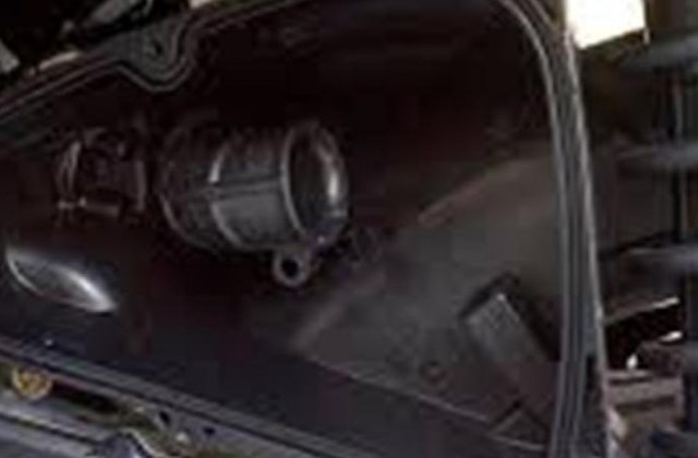 Apa Penyebab Motor Ngeden Saat Di Gas
