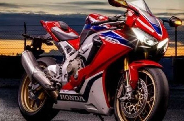 Honda Cbr 1000cc
