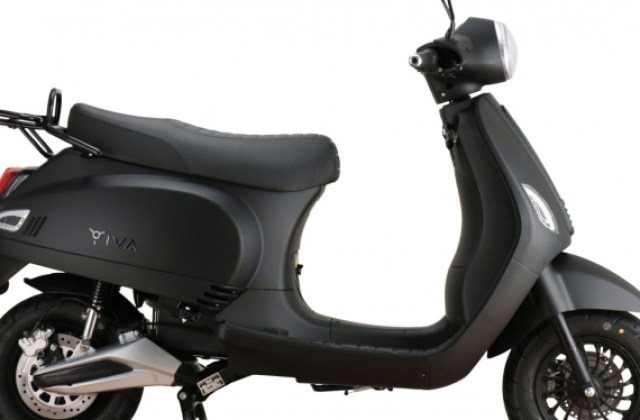 Motor Mirip Vespa
