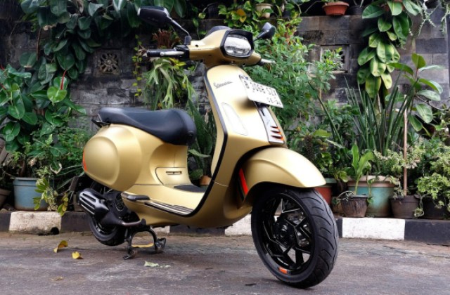 Cicilan Vespa Sprint

