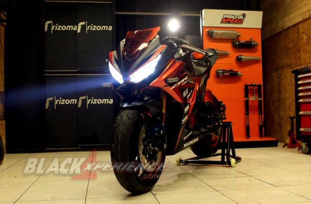 Modifikasi Honda Cbr 150r
