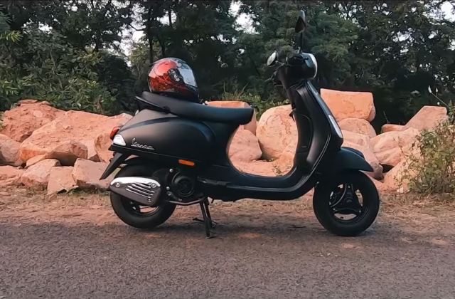 Vespa Second
