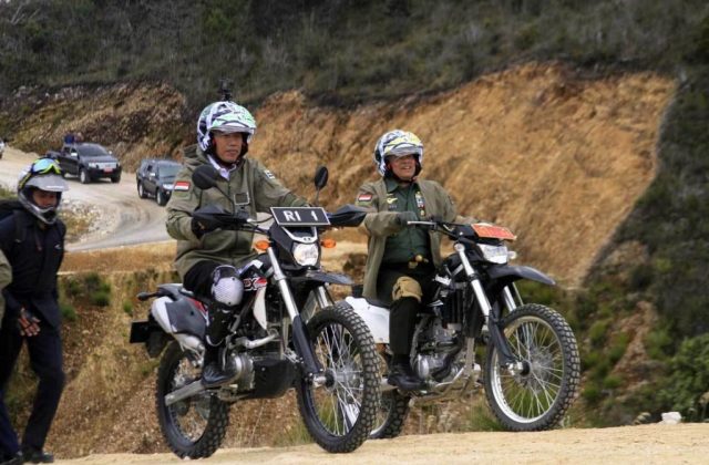 Perbedaan Klx S Dan Klx L
