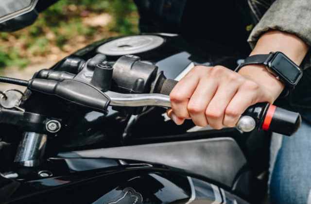Gimana Cara Pindah Gigi Pada Motor Kopling

