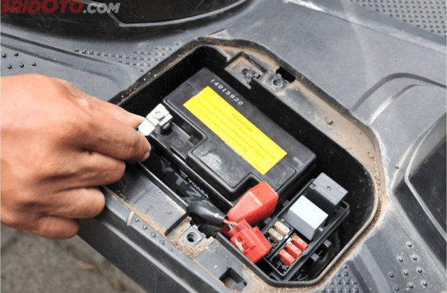 Cara Mengatasi Aki Tekor Motor Matic

