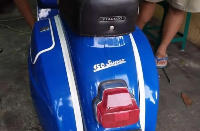 Warna Vespa Super Original
