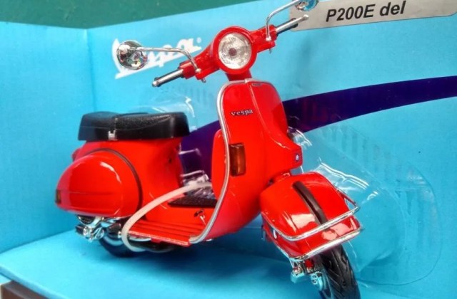 Motor Vespa Jadul
